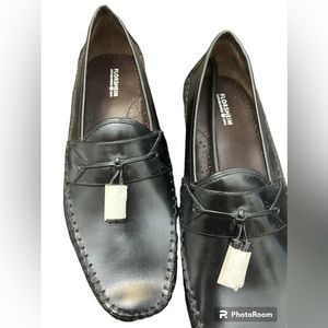 Florsheim Men's Loafers Leather Slip On Shoes Size 12 Tasseled Black BRAND NEW